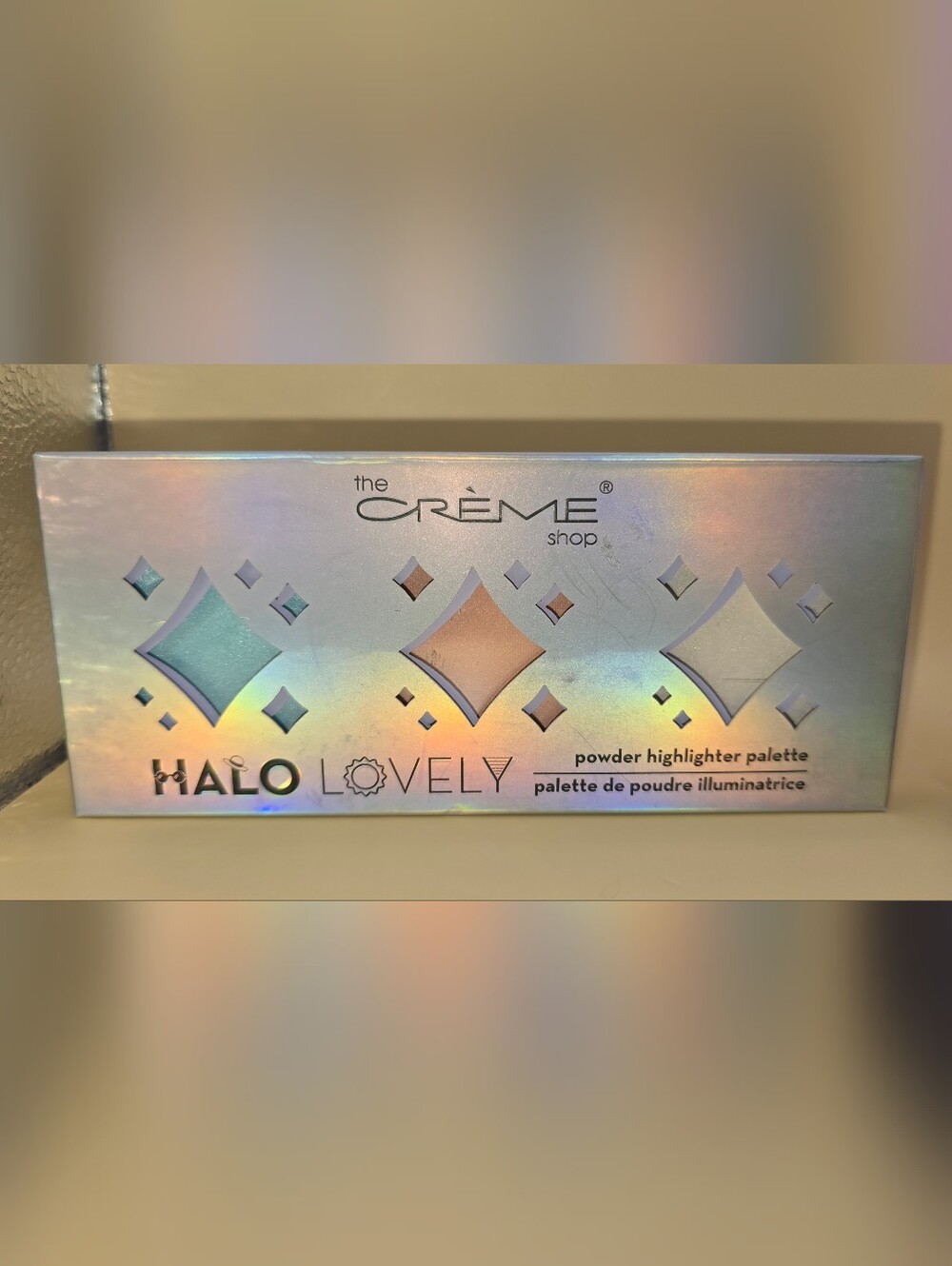 The Crème Shop Halo Lovely Powder Highlighter Palette - Omega - BNIB